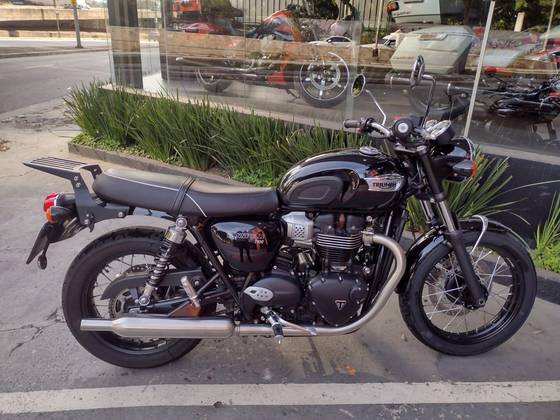 TRIUMPH BONNEVILLE T100 900 TRIUMPH BONNEVILLE T100 900